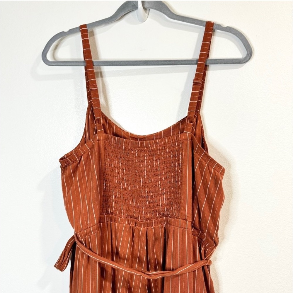 Torrid pinstripe jumpsuit Size 2 - Picture 5 of 6